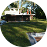 Icon showing a vegetative green roof with plantings